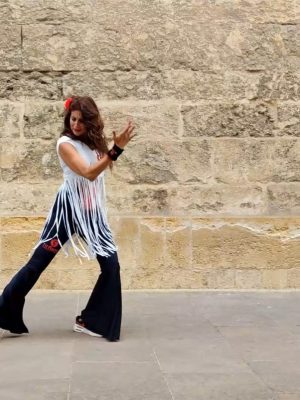 184 "La Reina del Baile" Manuel Carrasco