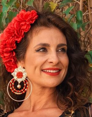 TOCADO FLORES ROJAS